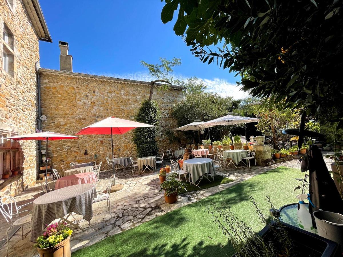 Le Manoir Du Raveyron Hotel