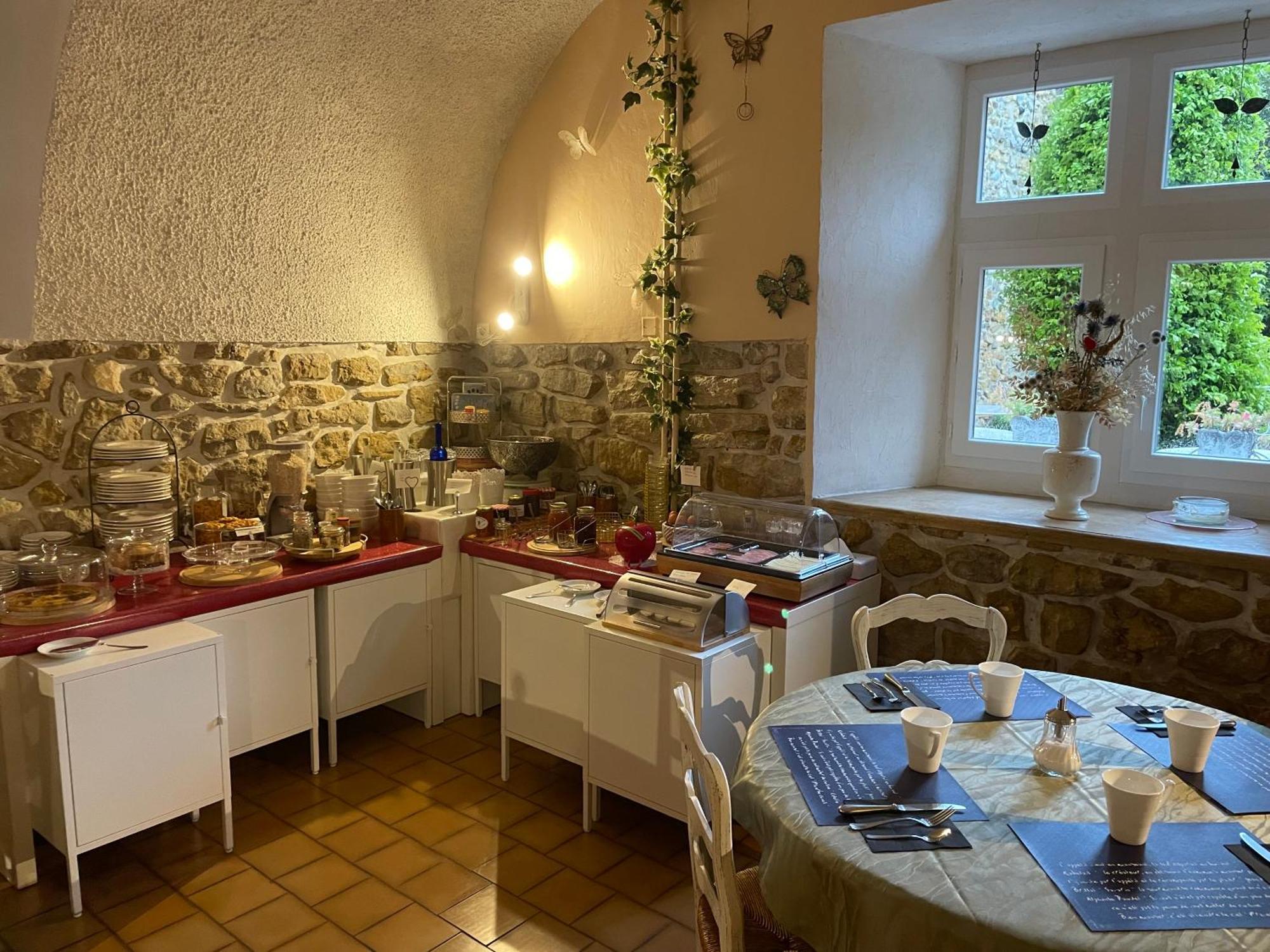 Le Manoir Du Raveyron Vallon-Pont-dʼArc