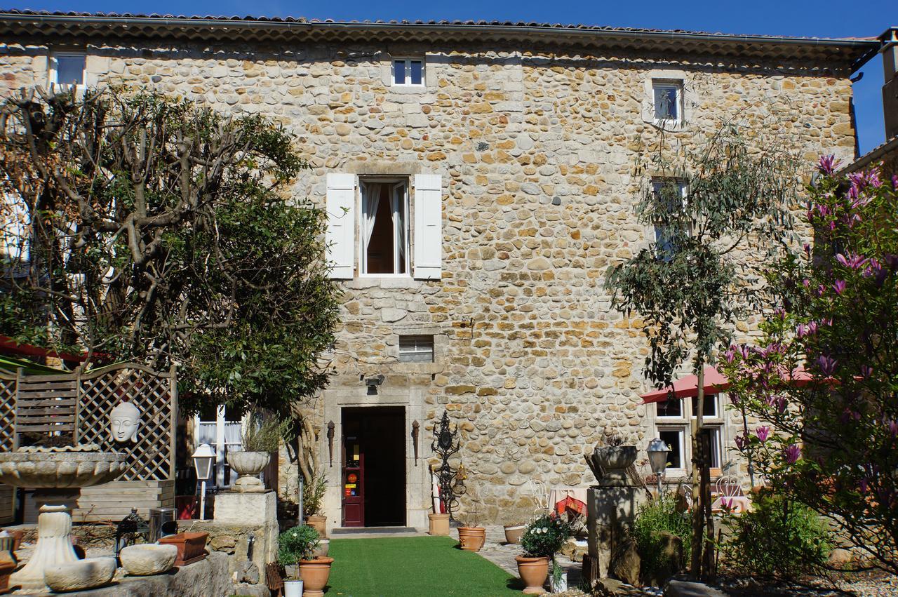 Hotel Le Manoir Du Raveyron 3*