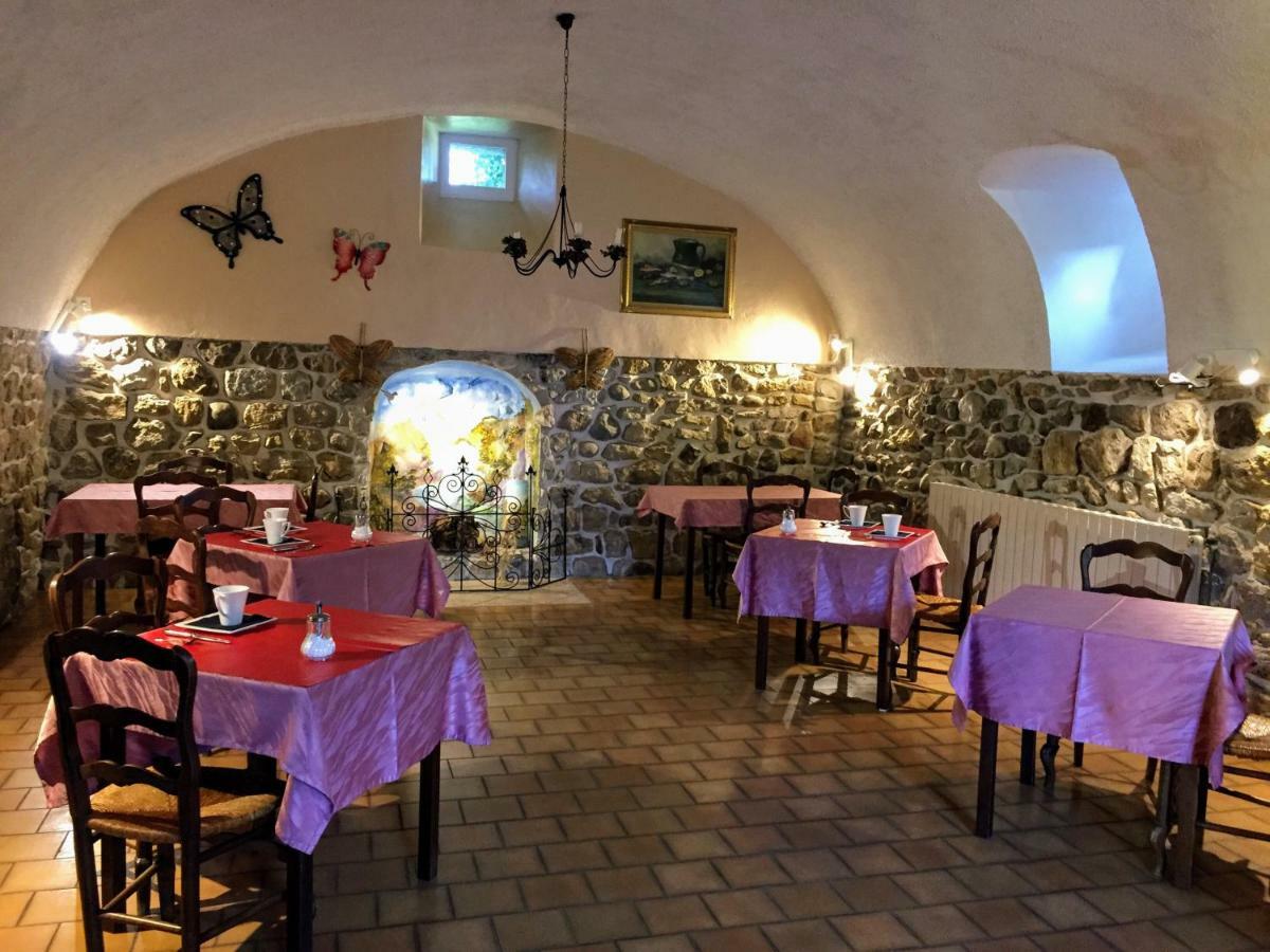 Le Manoir Du Raveyron Vallon-Pont-dʼArc